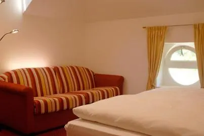 Dolomiten Otel 3*